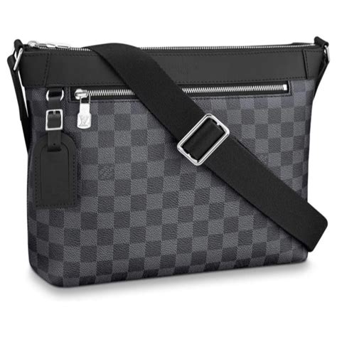 louis vuitton sacoche homme prix|sacoche louis vuitton messenger mm.